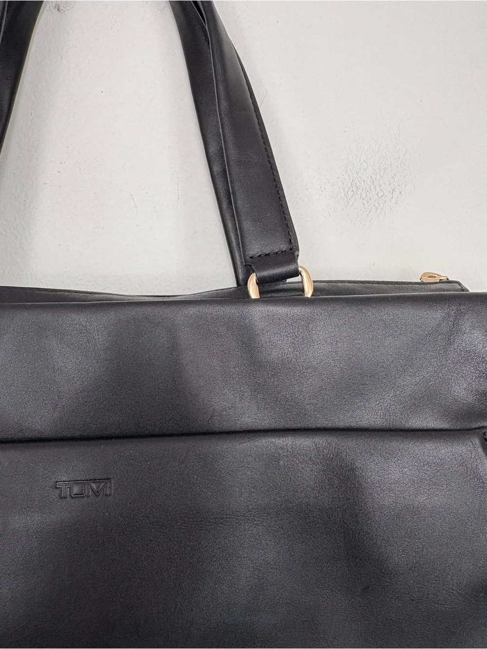Tumi || Voyageur Vail Tote Medium Black Leather Light Gold Hardware
